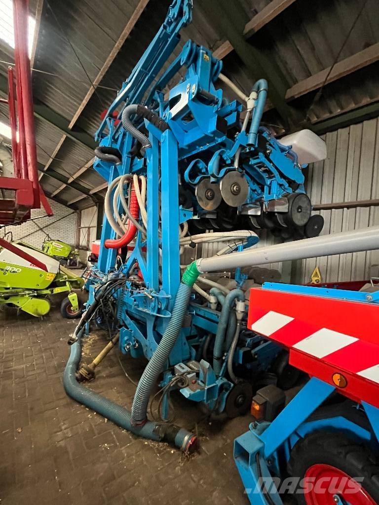 Monosem NG PLUS 12 ماكينات البذر الدقيق