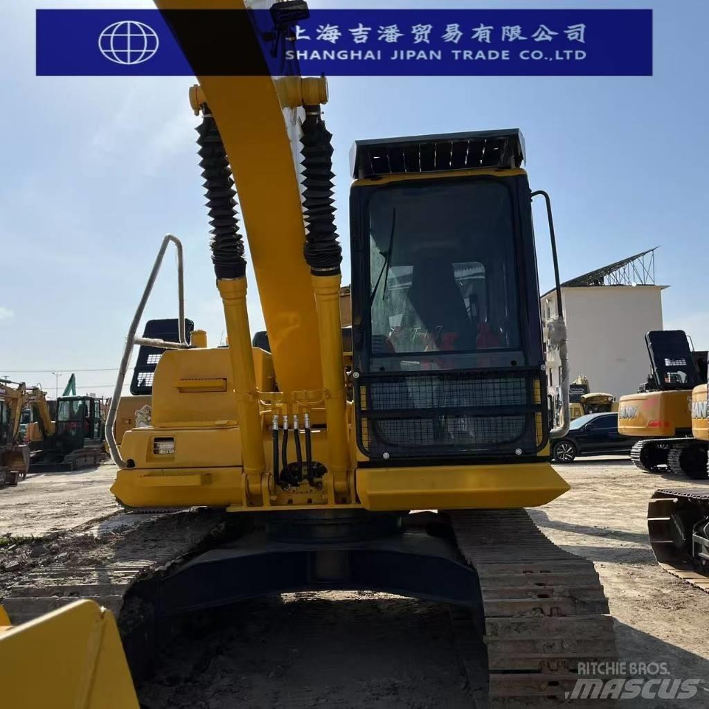 Komatsu PC 130 حفارات زحافة