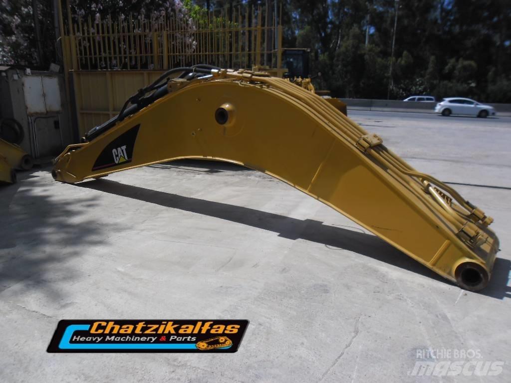 CAT BOOM 330C أذرع الغطاس