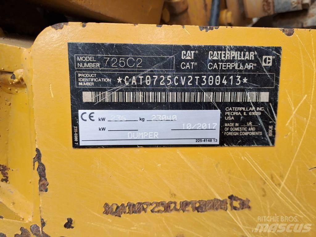 CAT 725C2 ساحبات مفصلية