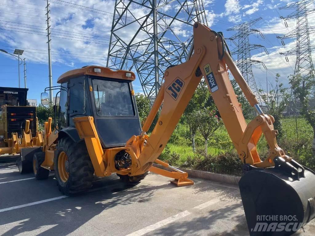 JCB 3 CX لوادر ذات جرافات عكسية