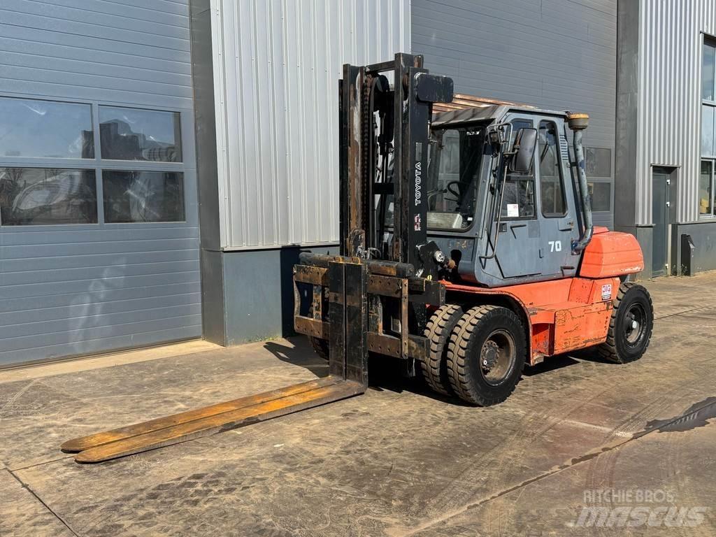 Toyota 5FD70 شاحنات ذات رافعات شوكية - أخرى