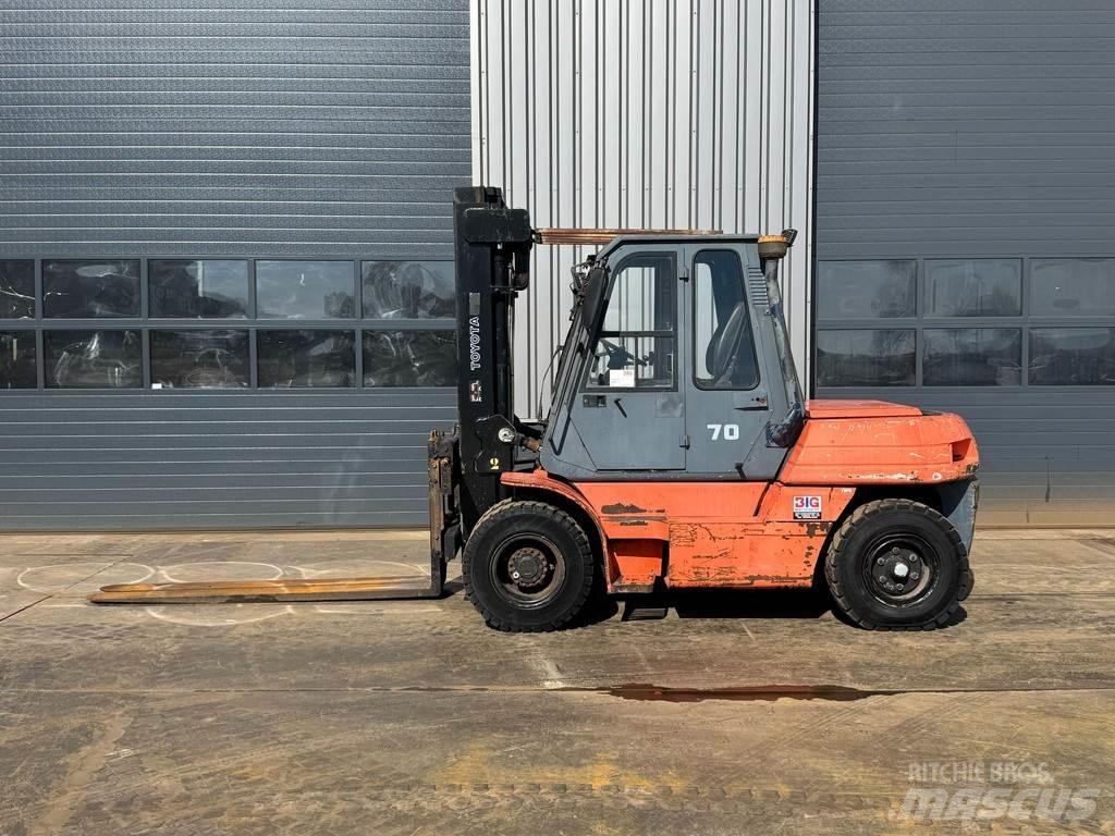Toyota 5FD70 شاحنات ذات رافعات شوكية - أخرى