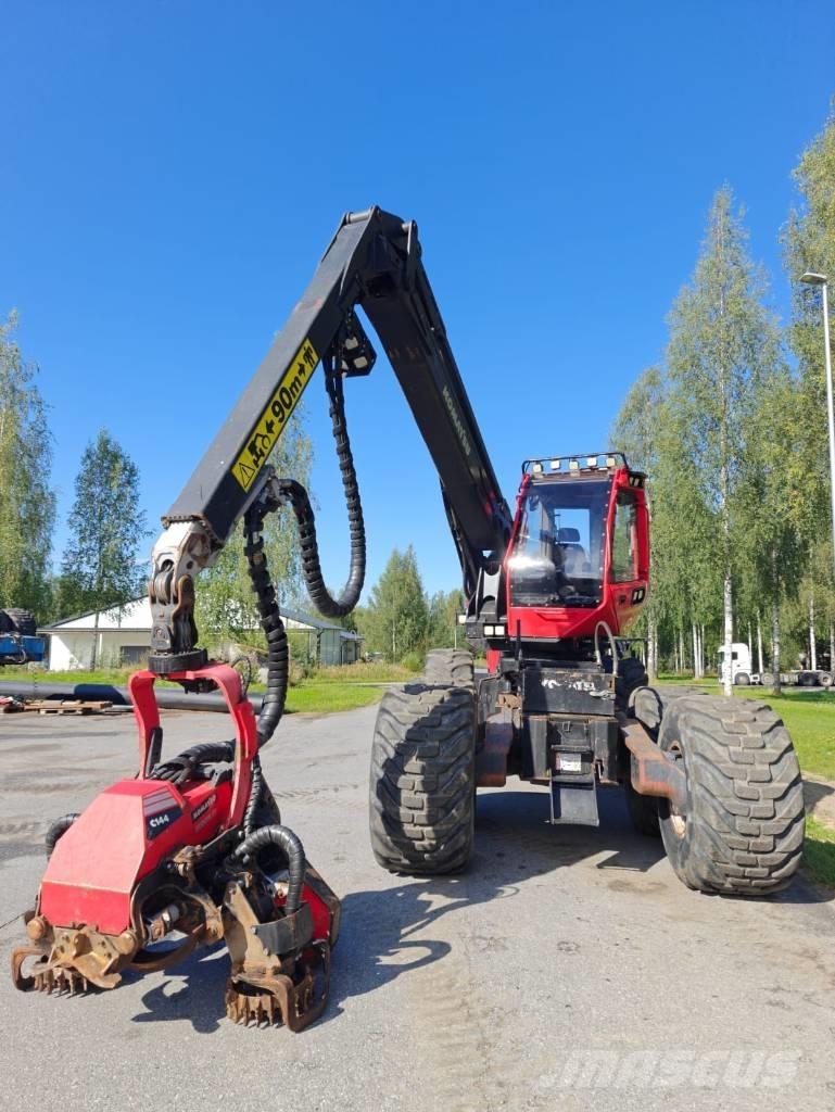 Komatsu 951 حصادات