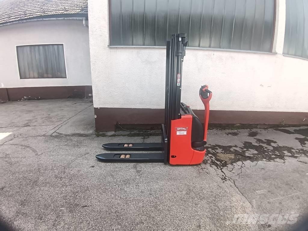 Linde L 12 شاحنات مناولة ذاتية الدفع