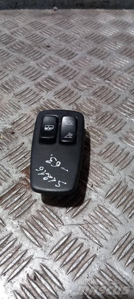 Scania R 440    1469149 كابينة والداخلية