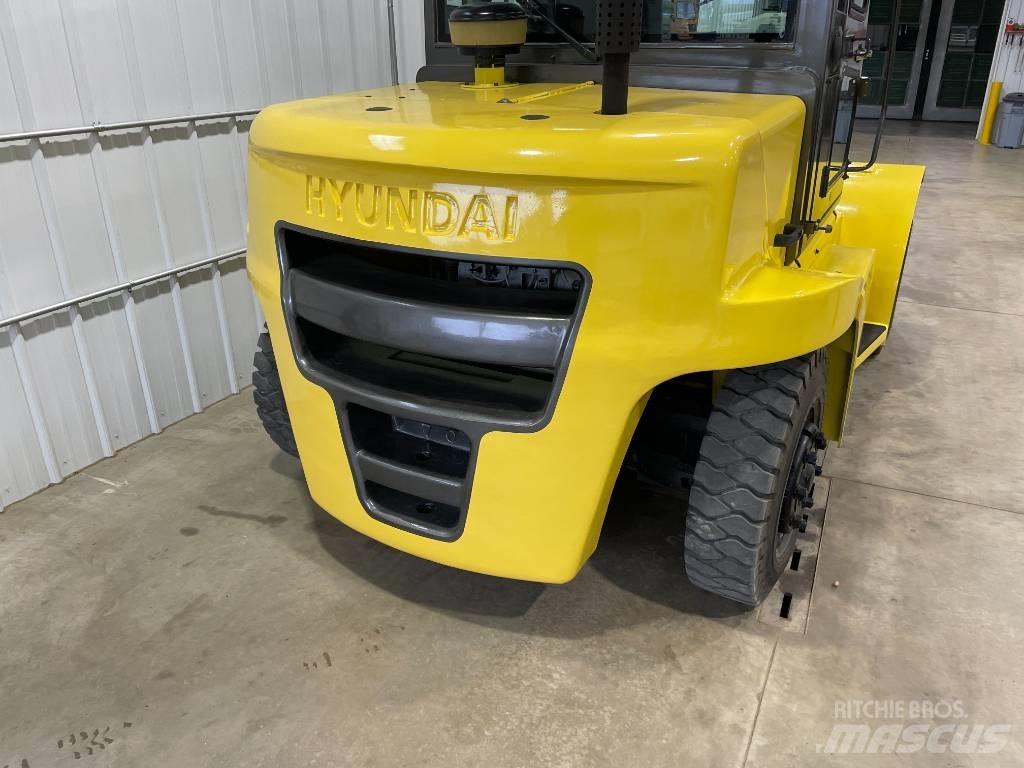 Hyundai 70 D-7 A شاحنات ذات رافعات شوكية - أخرى