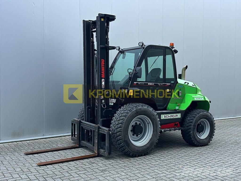 Manitou M30-4 شاحنات الطرق الوعرة