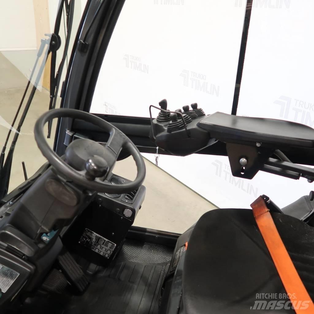Toyota 02-8FDJF35 شاحنات الديزل