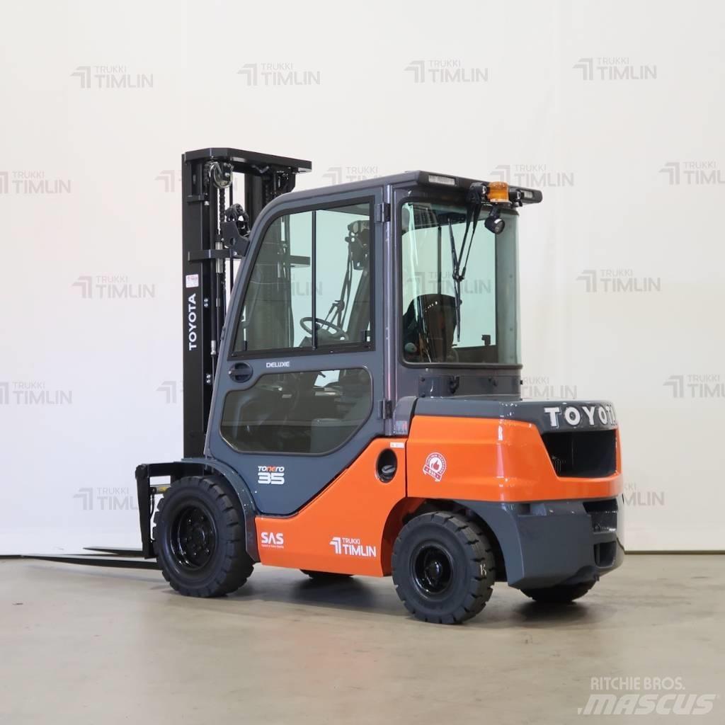 Toyota 02-8FDJF35 شاحنات الديزل