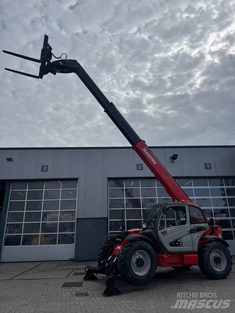Manitou MT 1335 مناولات متداخلة