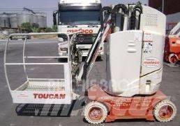 Grove Toucan 1100 C رافعات السارية الرأسية