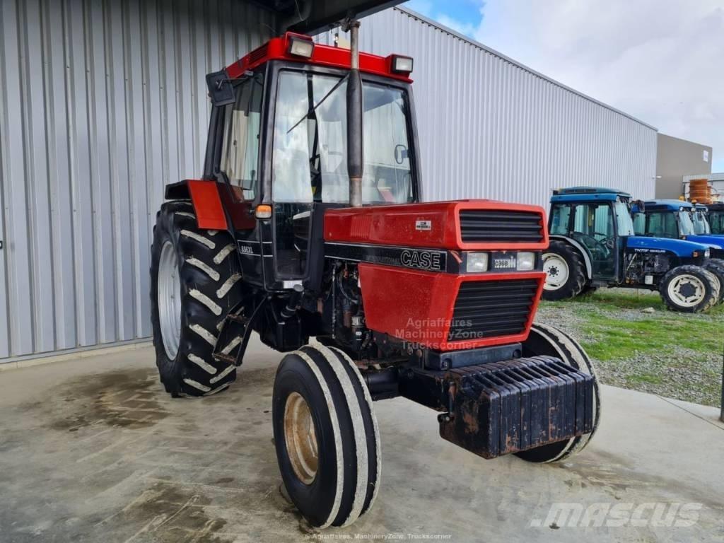 Case IH 856 XL الجرارات