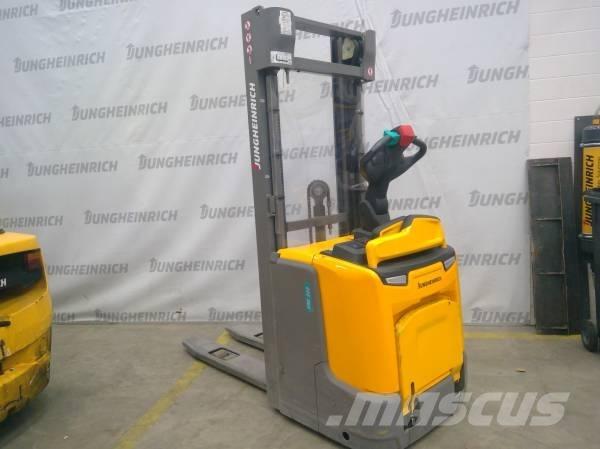 Jungheinrich ERC 212 شاحنات مناولة ذاتية الدفع