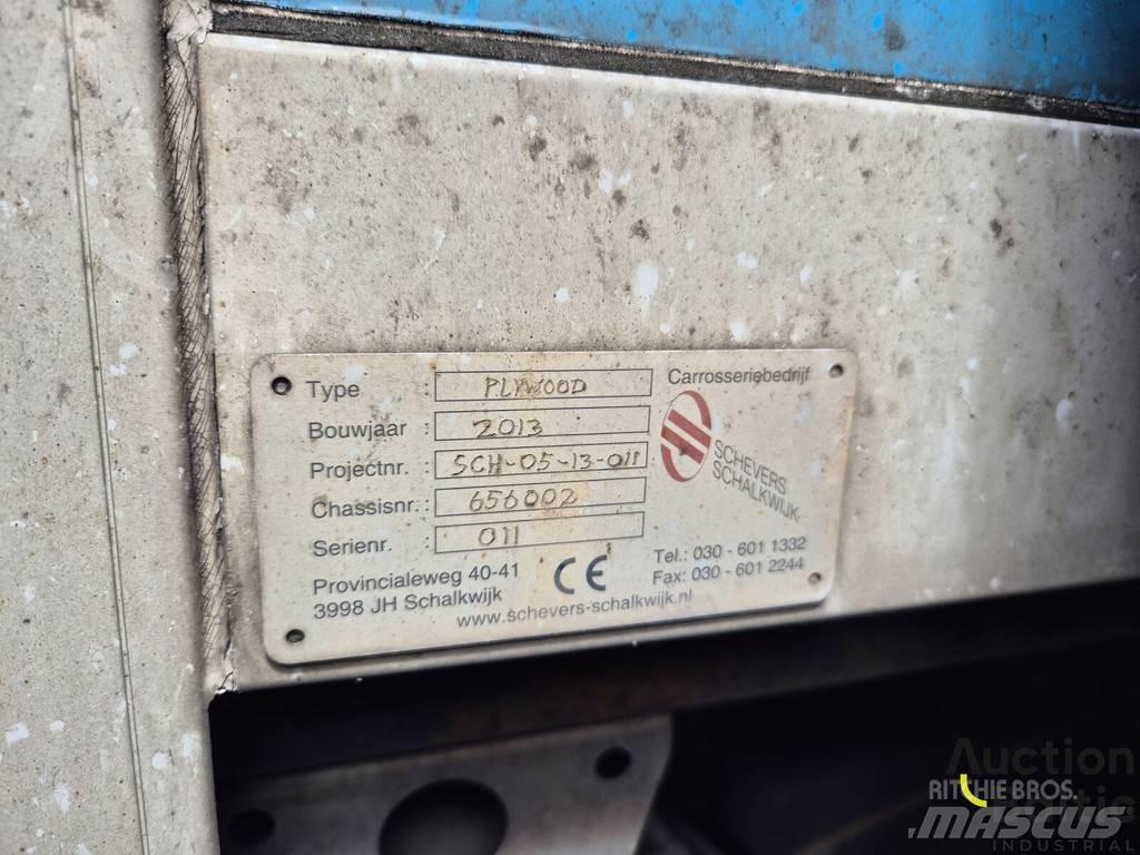 Volvo FL240 شاحنات ذات هيكل صندوقي