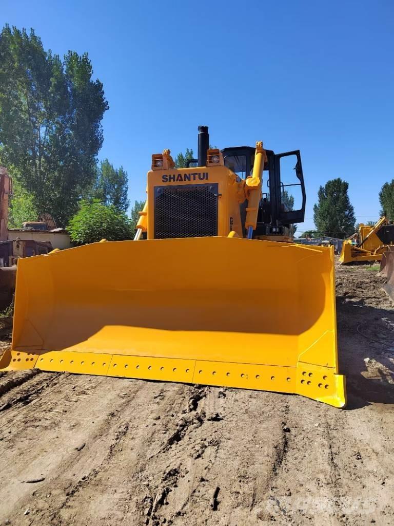Shantui SD 32 بلدوزرات مجنزرة