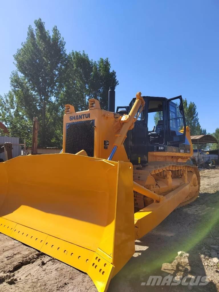 Shantui SD 32 بلدوزرات مجنزرة