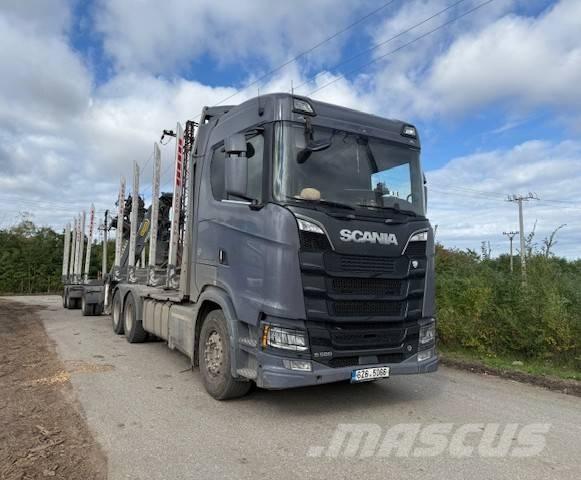 Scania S 580 وحدات الجر