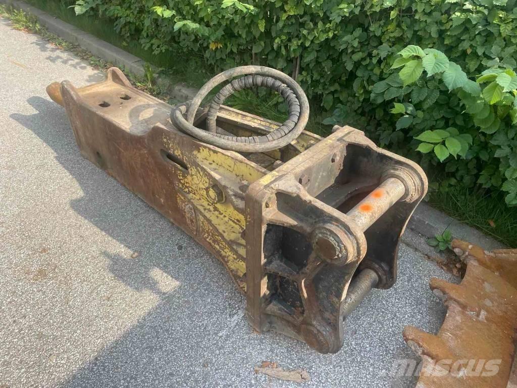 Soosan TRF مطارق / كسارات