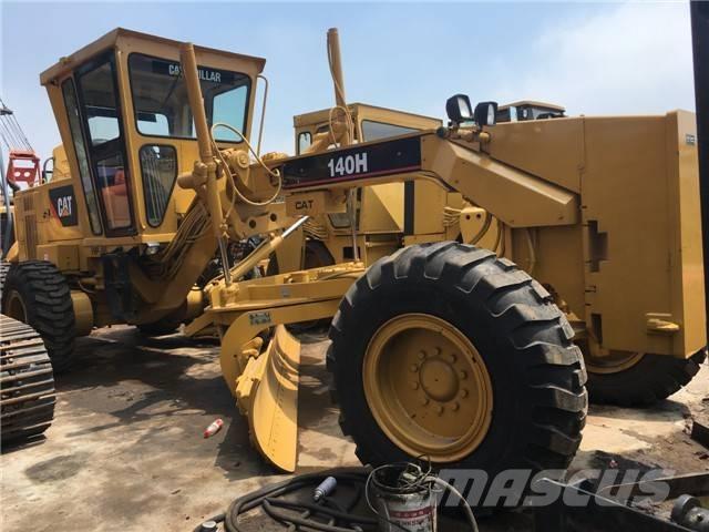 CAT 140 H معدات تمهيد الطرق
