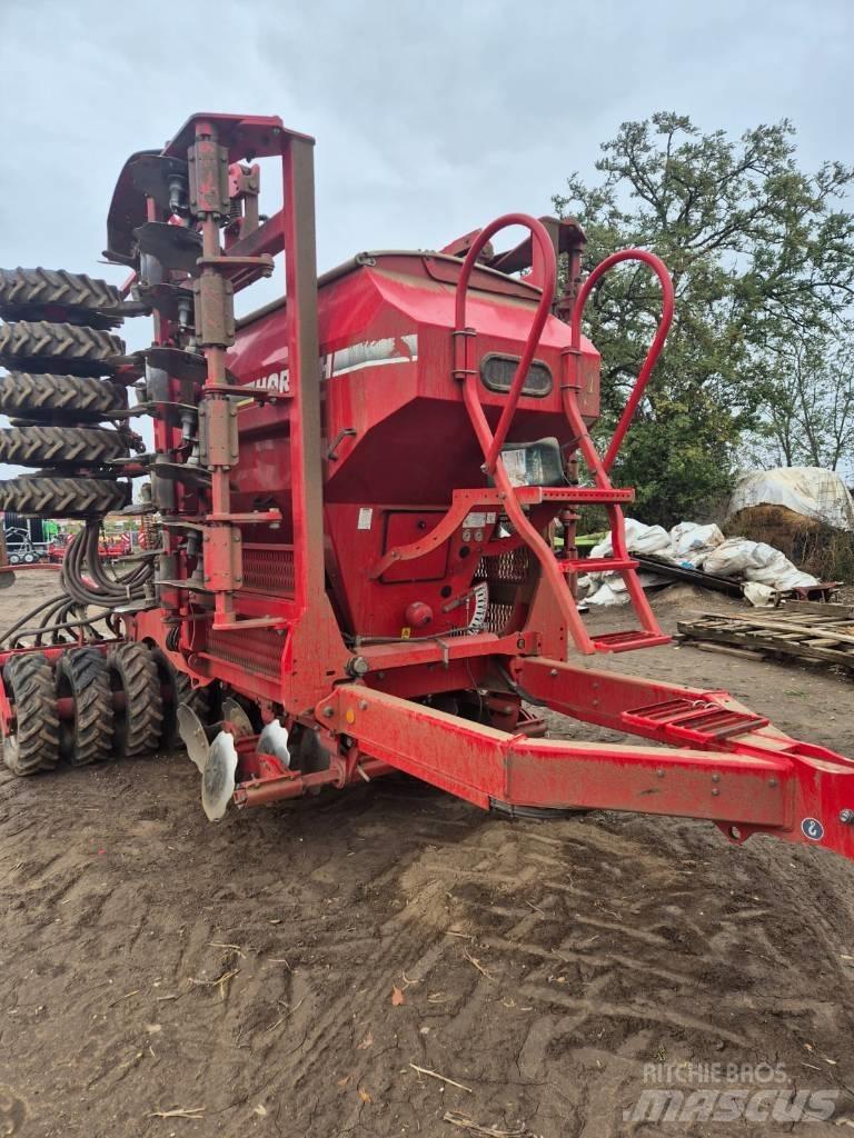 Horsch Pronto 6 DC مثاقيب مدمجة