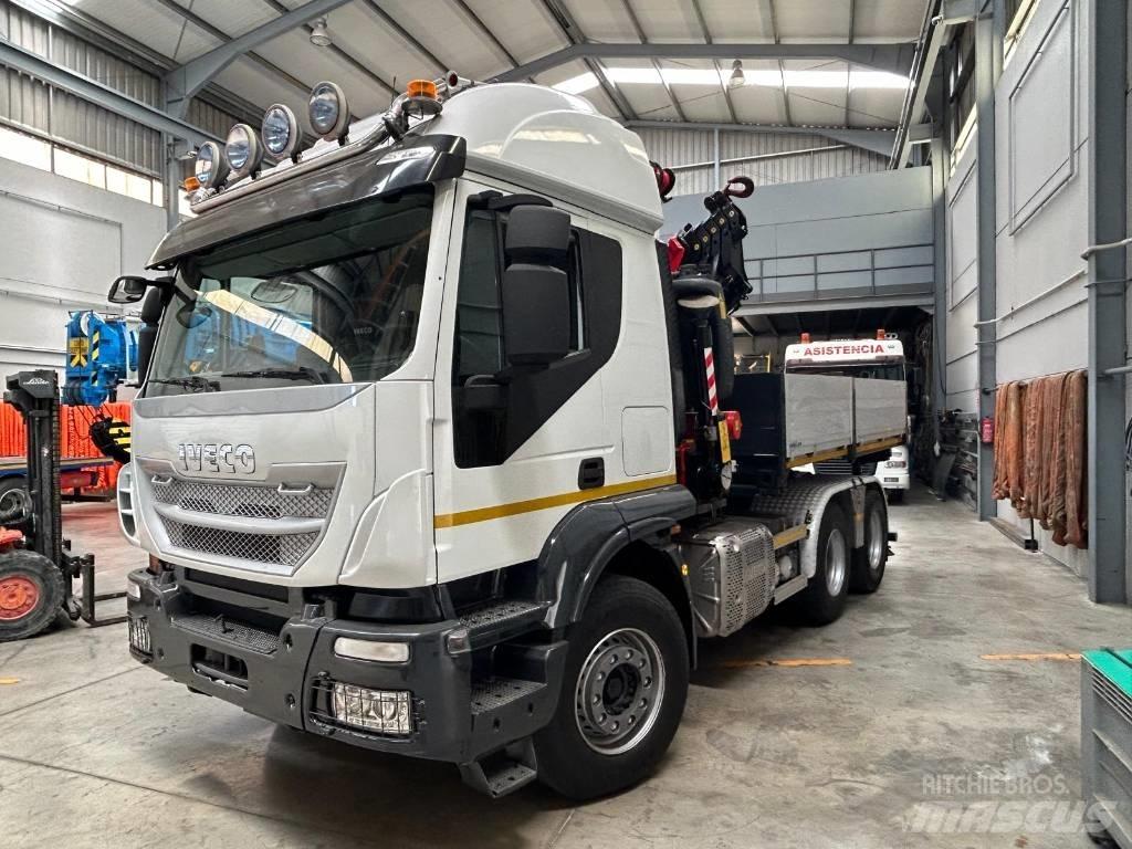Iveco AT380T وحدات الجر