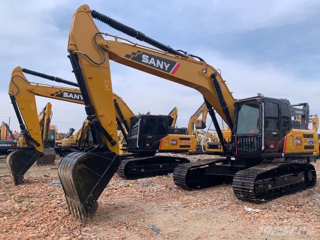 Sany SY 215 C حفارات زحافة
