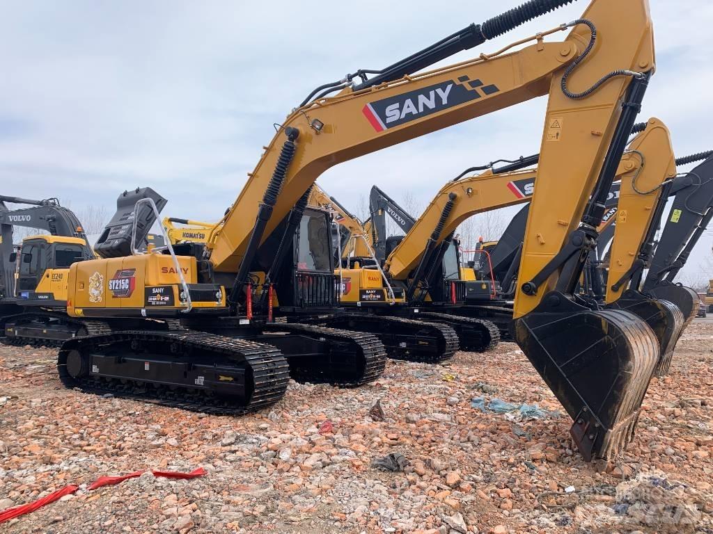 Sany SY 215 C حفارات زحافة