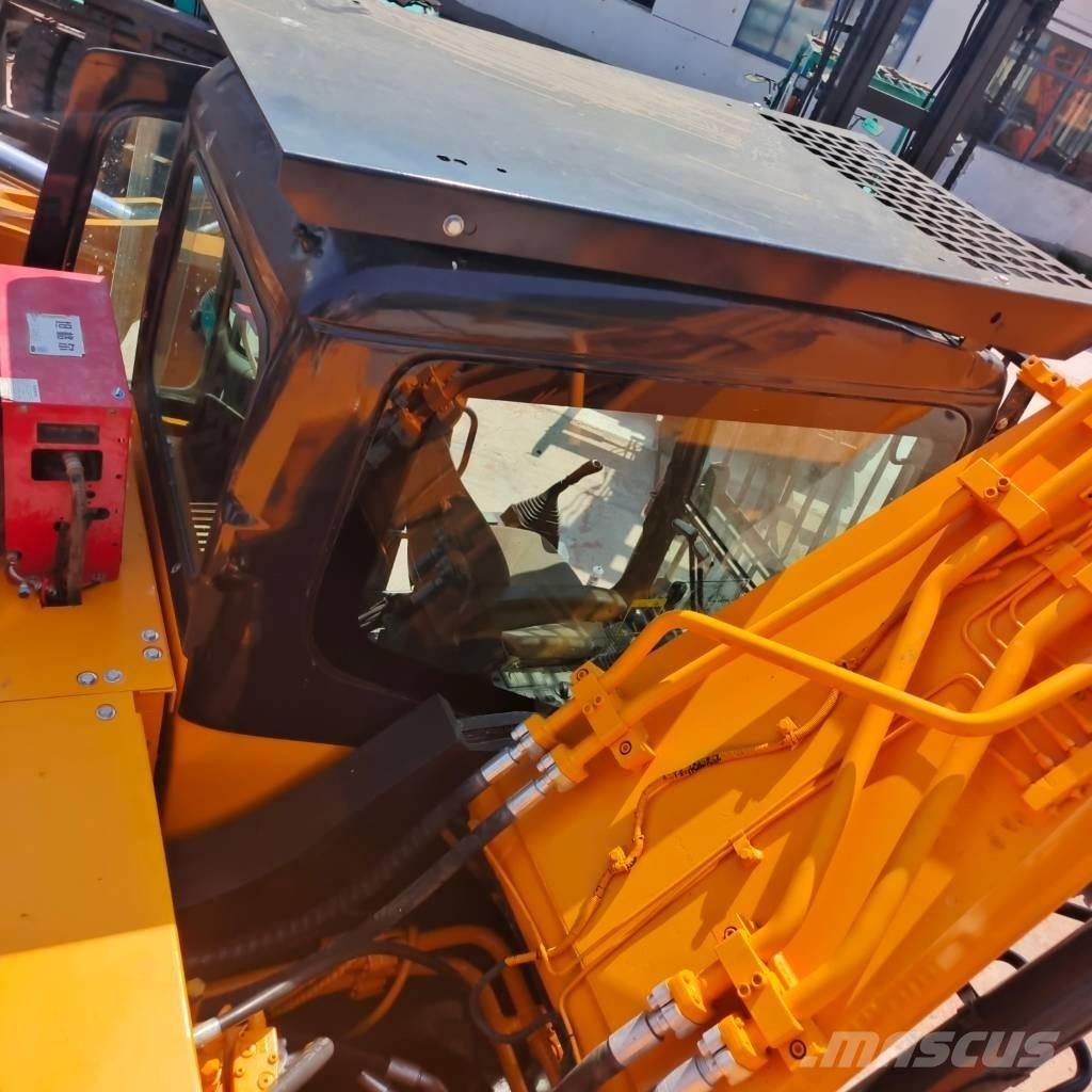Sany SY 335 H حفارات زحافة