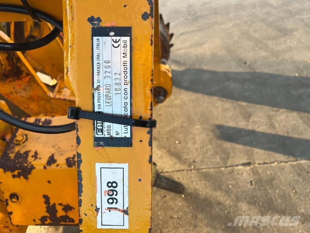 Falc Leopard 3200 الكاسحات وقلابات التربة ذات المحركات
