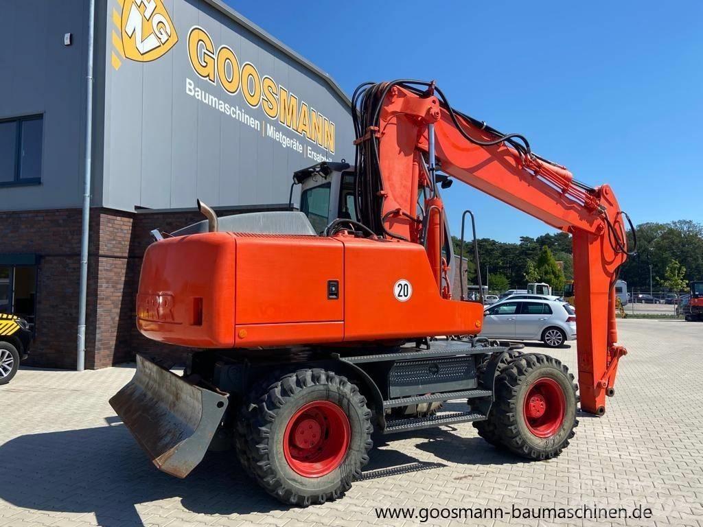 Liebherr A 900 C حفارات بعجل