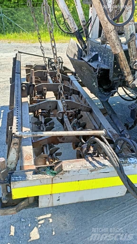 Breining SP 11000 رشاشات بيتومين