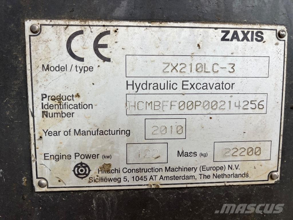 Hitachi ZX 210-3 حفارات زحافة