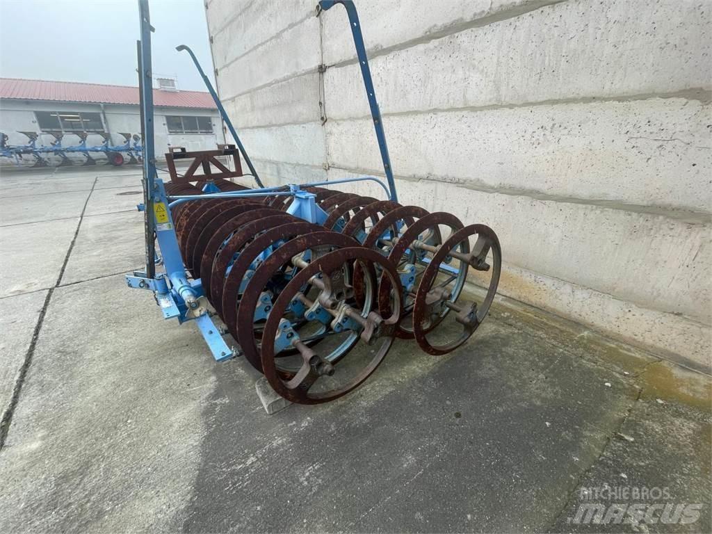 Lemken 110 WDP 90 مداحل