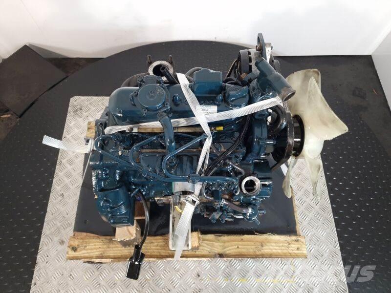 Kubota D1005 محركات