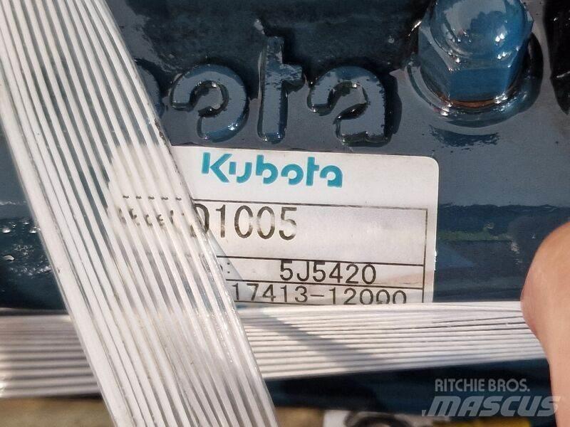 Kubota D1005 محركات