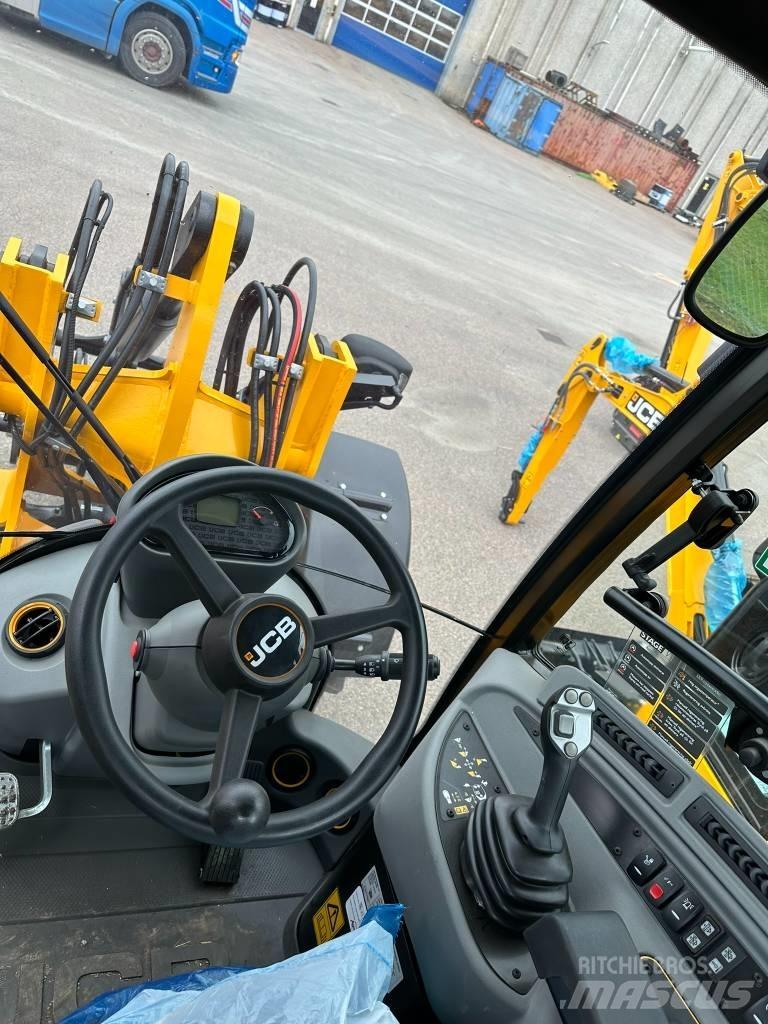 JCB 407 لوادر بعجل