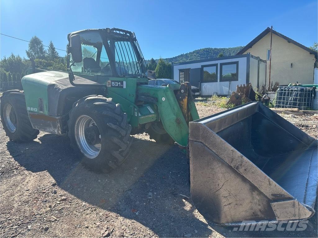 JCB 531-70 مناولات متداخلة