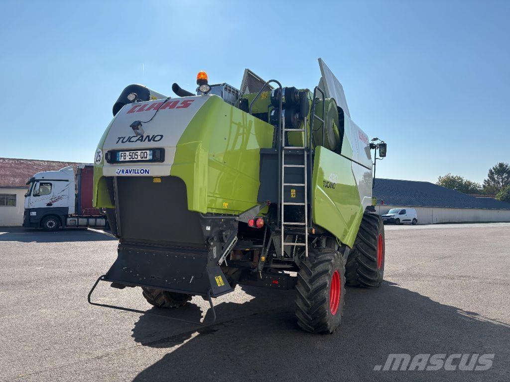 CLAAS TUCANO 430 حصادات