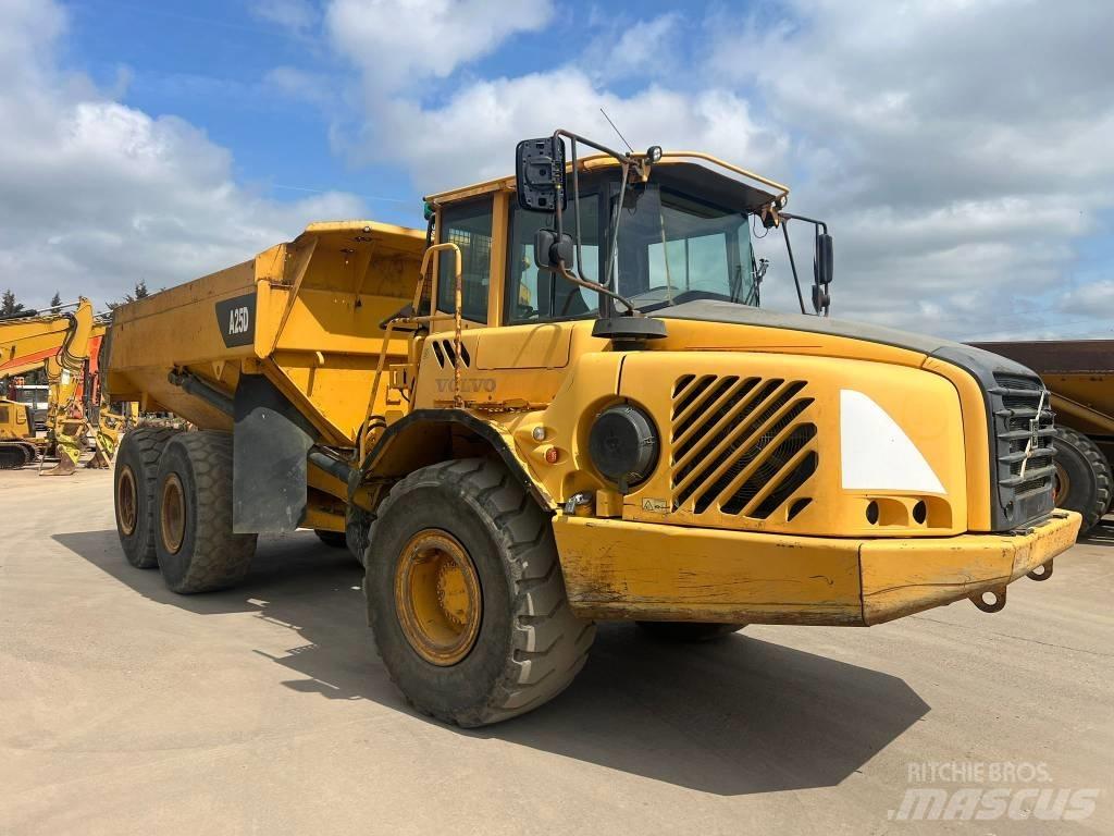 Volvo A 25 D ساحبات مفصلية