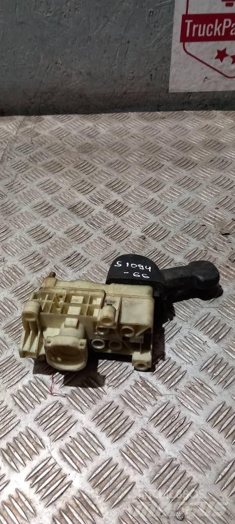 Scania R 440   1774972 كابينة والداخلية