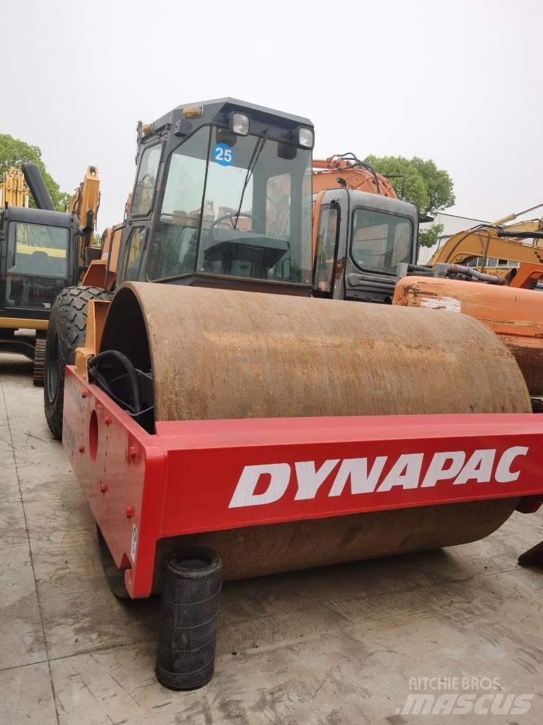 Dynapac CA 25 D مداحل أحادية الأسطوانة