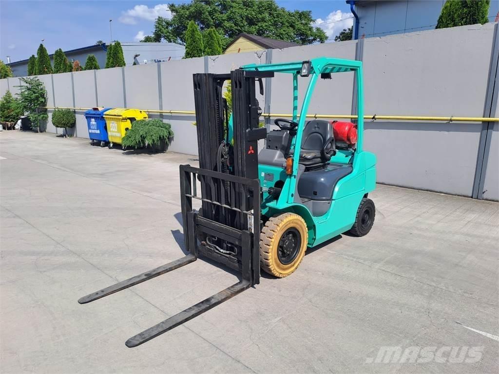 Mitsubishi FG25N شاحنات LPG