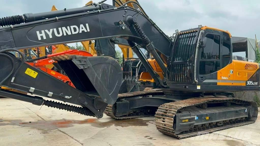 Hyundai R305LC-9T حفارات زحافة