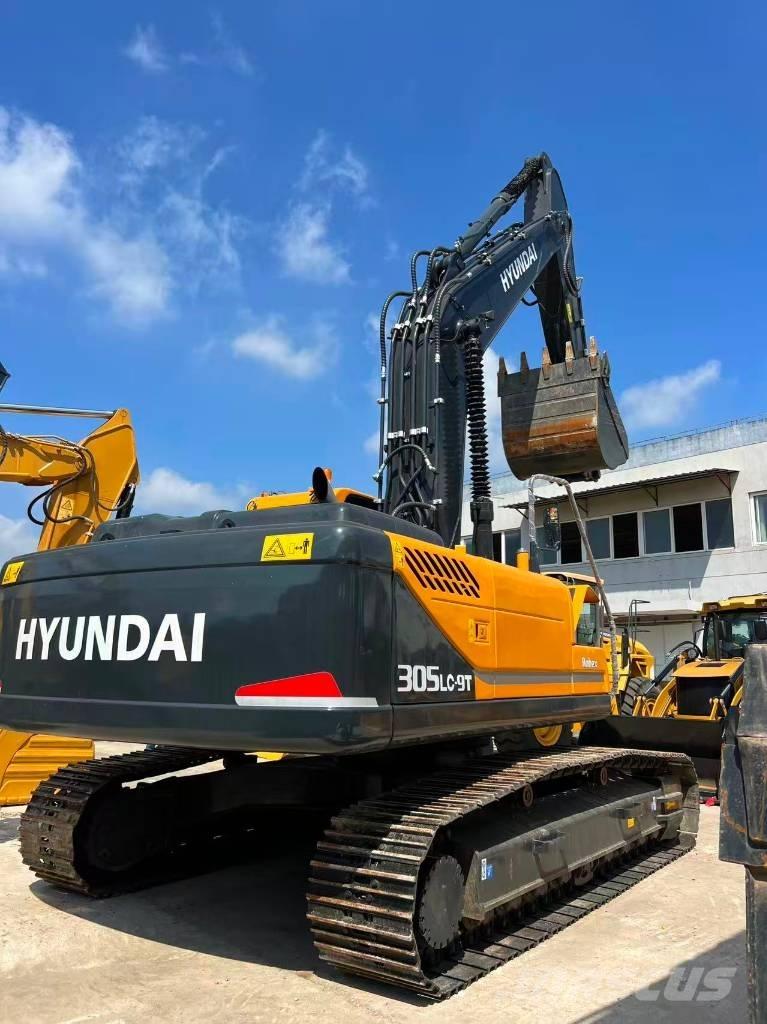Hyundai R305LC-9T حفارات زحافة