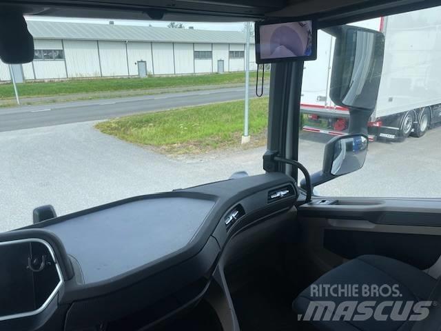 DAF XG 530 FAN شاحنات ذات هيكل صندوقي