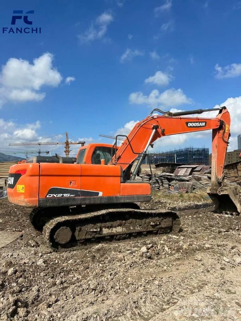 Doosan DX 215LC حفارات زحافة