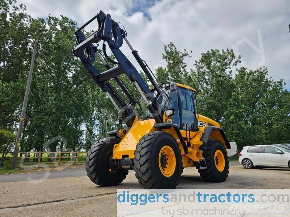 JCB 437 S5 HT لوادر بعجل