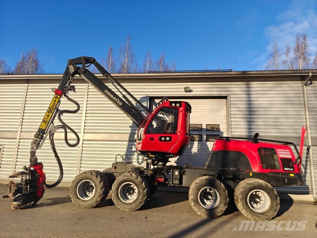 Komatsu 901 XC حصادات