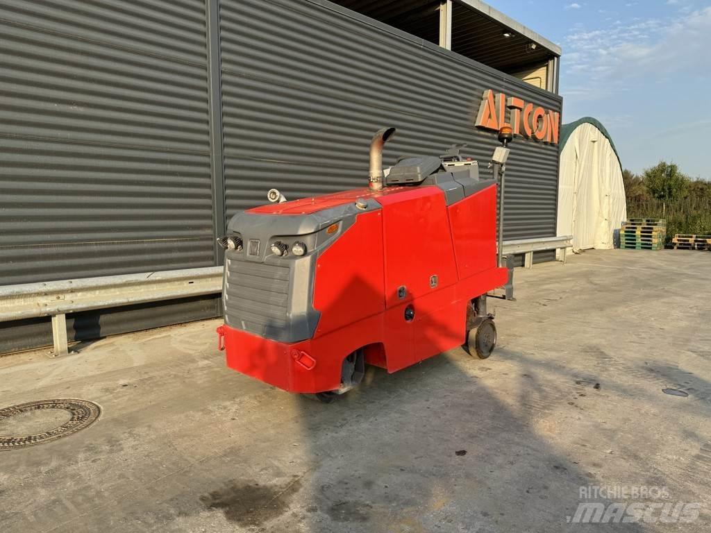 Wirtgen W 35 RI ماكينات الكشط البارد للأسفلت